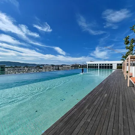 Sutera Avenue Rooftop Infinity Pool Kk Infini Stay Kota Kinabalu Bagian luar foto