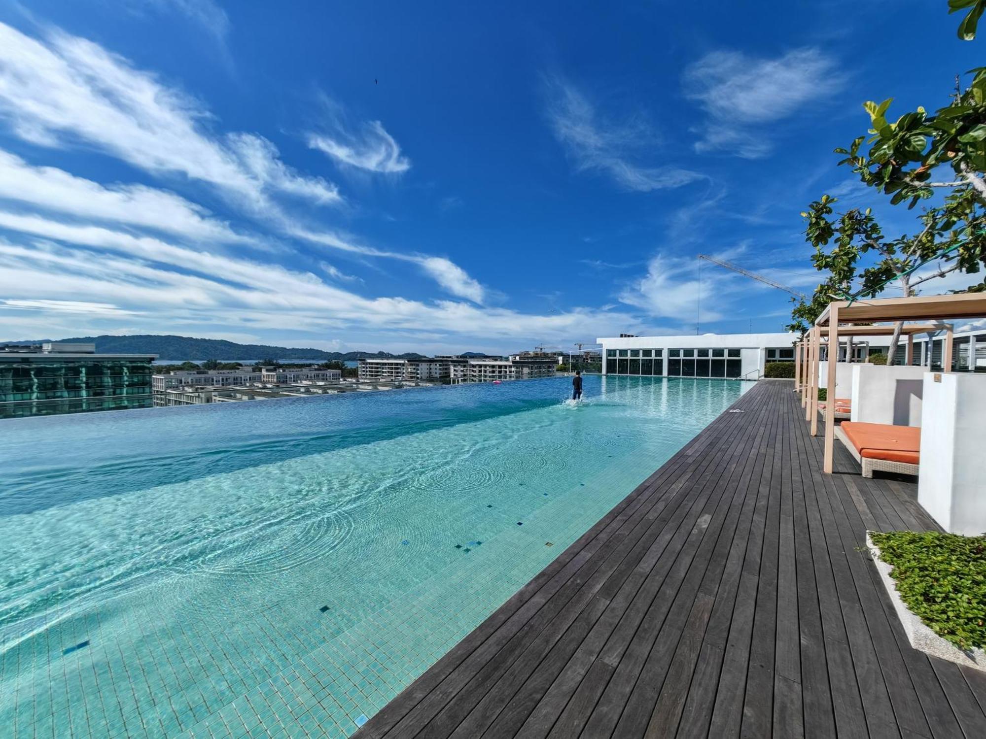 Sutera Avenue Rooftop Infinity Pool Kk Infini Apartment *